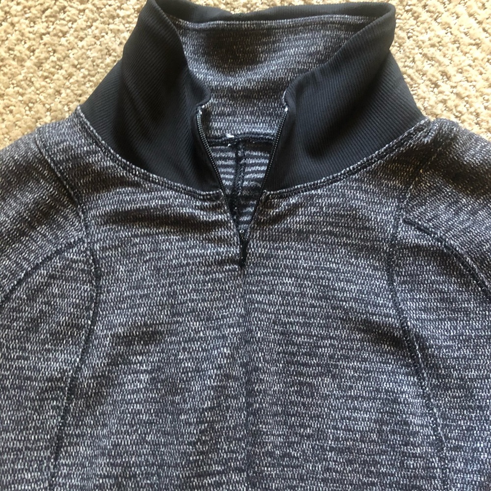 Lululemon Runderful 1/2 Zip - Picture 3 of 8